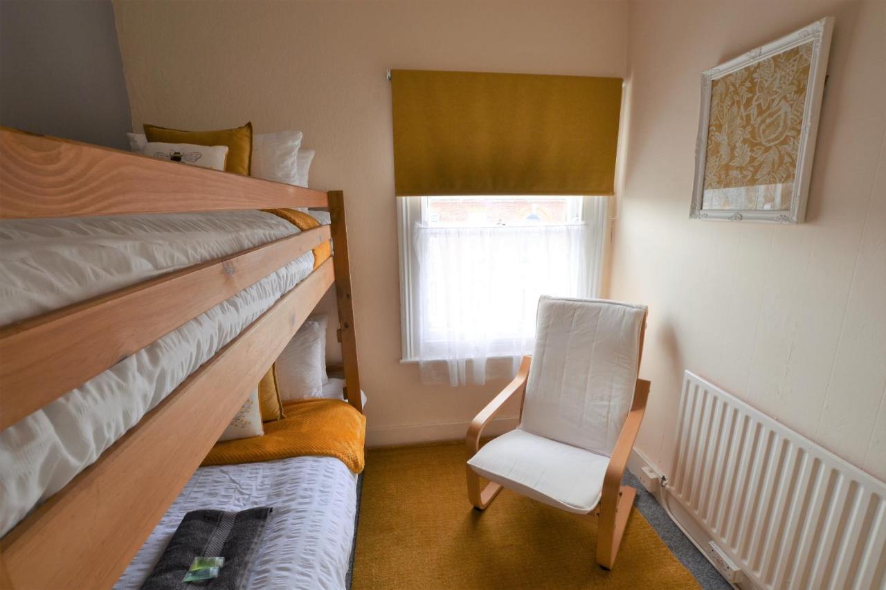 Victoria Bay - Whole - 2 Bed - Wifi - - Harbour - Apartment *
